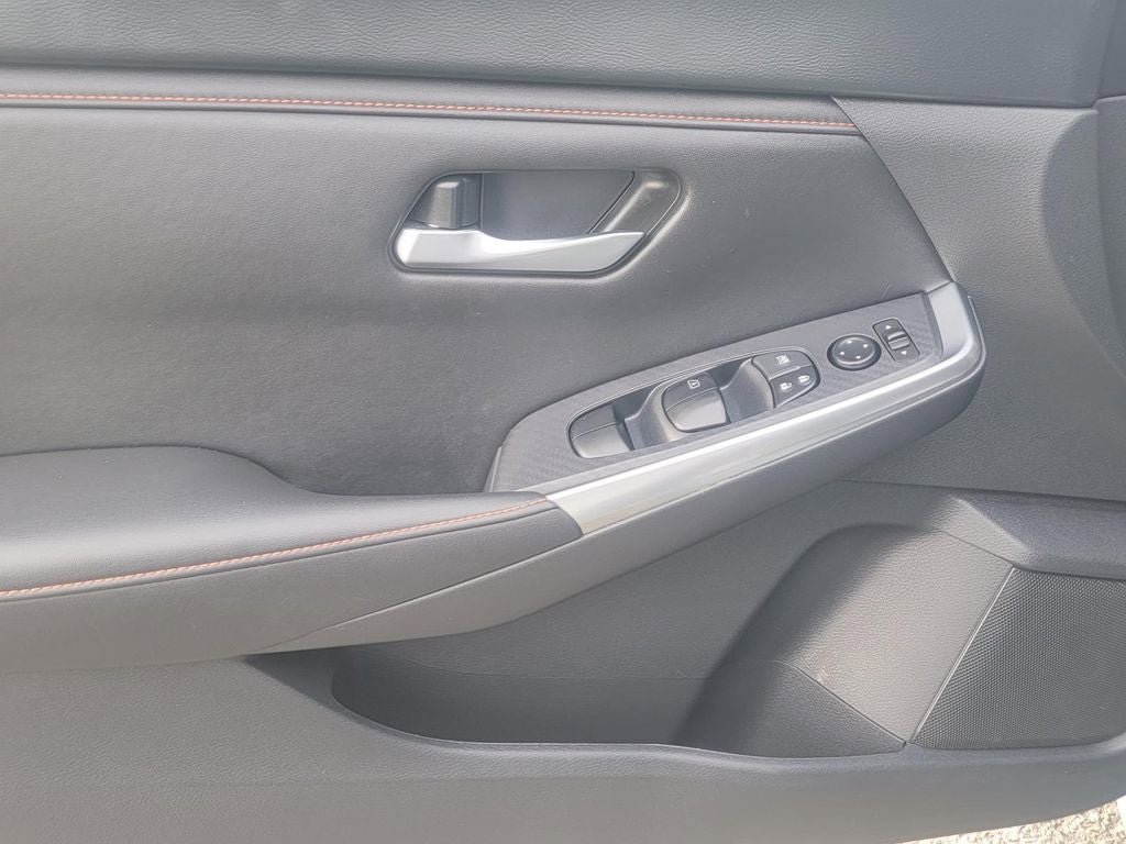 Certified 2024 Nissan Sentra SR w/ Trunk Package image 12
