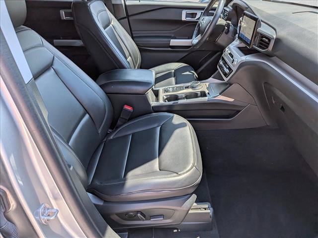 Certified 2023 Ford Explorer XLT w/ Equipment Group 202A AWD/4WD image 23