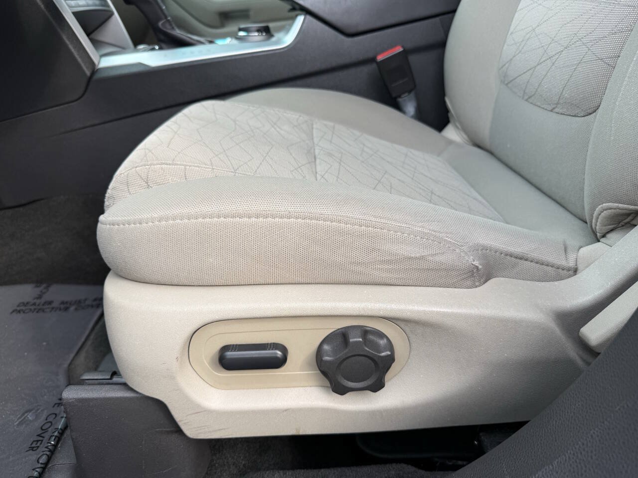 Used 2015 Ford Explorer 4WD image 13