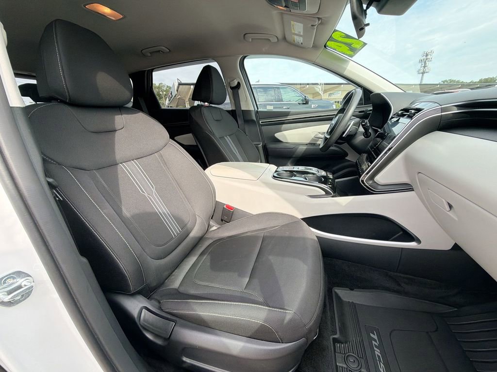 Used 2024 Hyundai Tucson Blue AWD/4WD image 33
