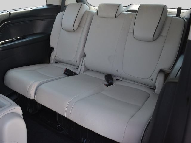 Certified 2026 Honda Odyssey Touring image 16