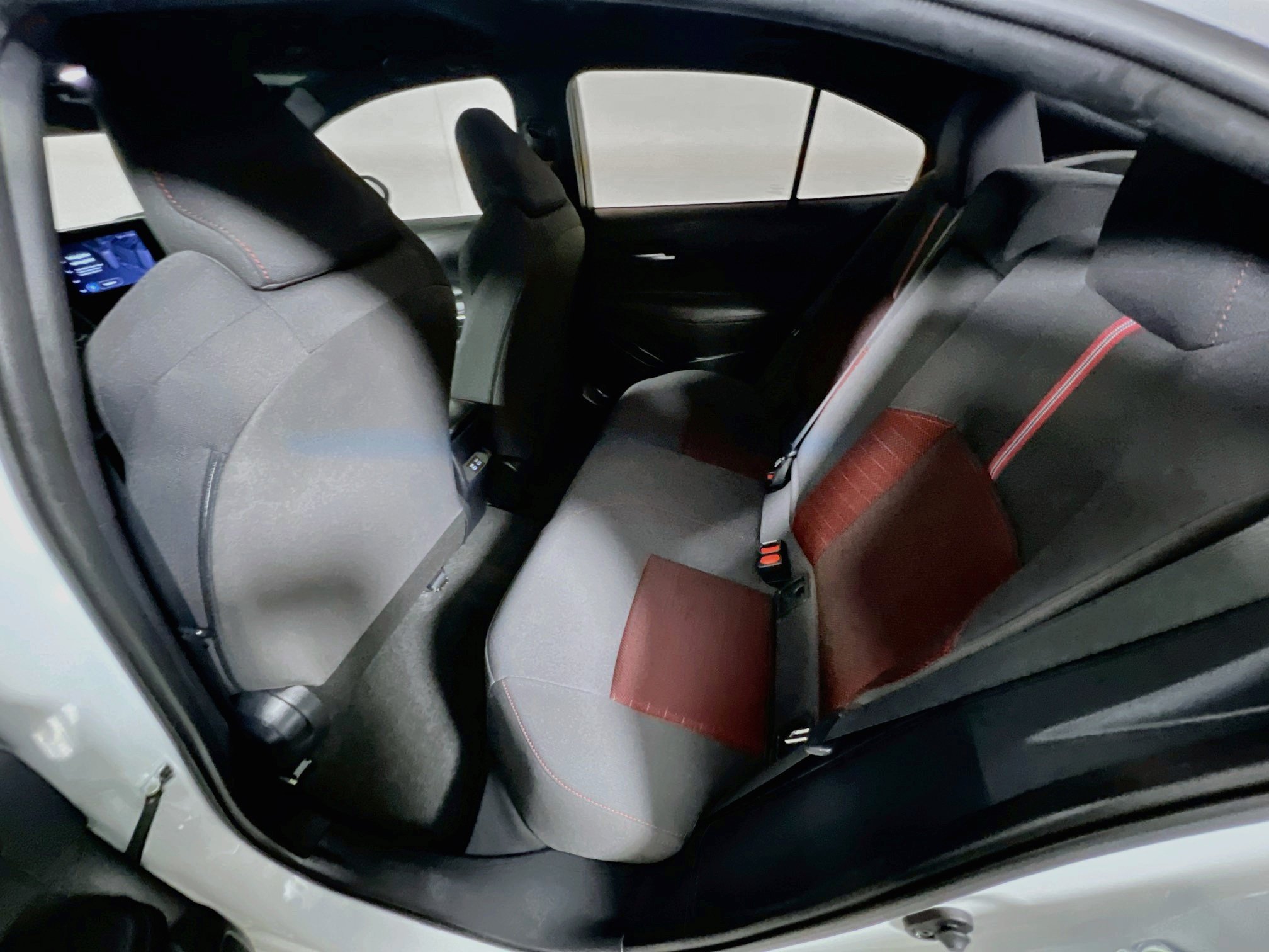 Used 2023 Toyota Corolla SE FWD image 29