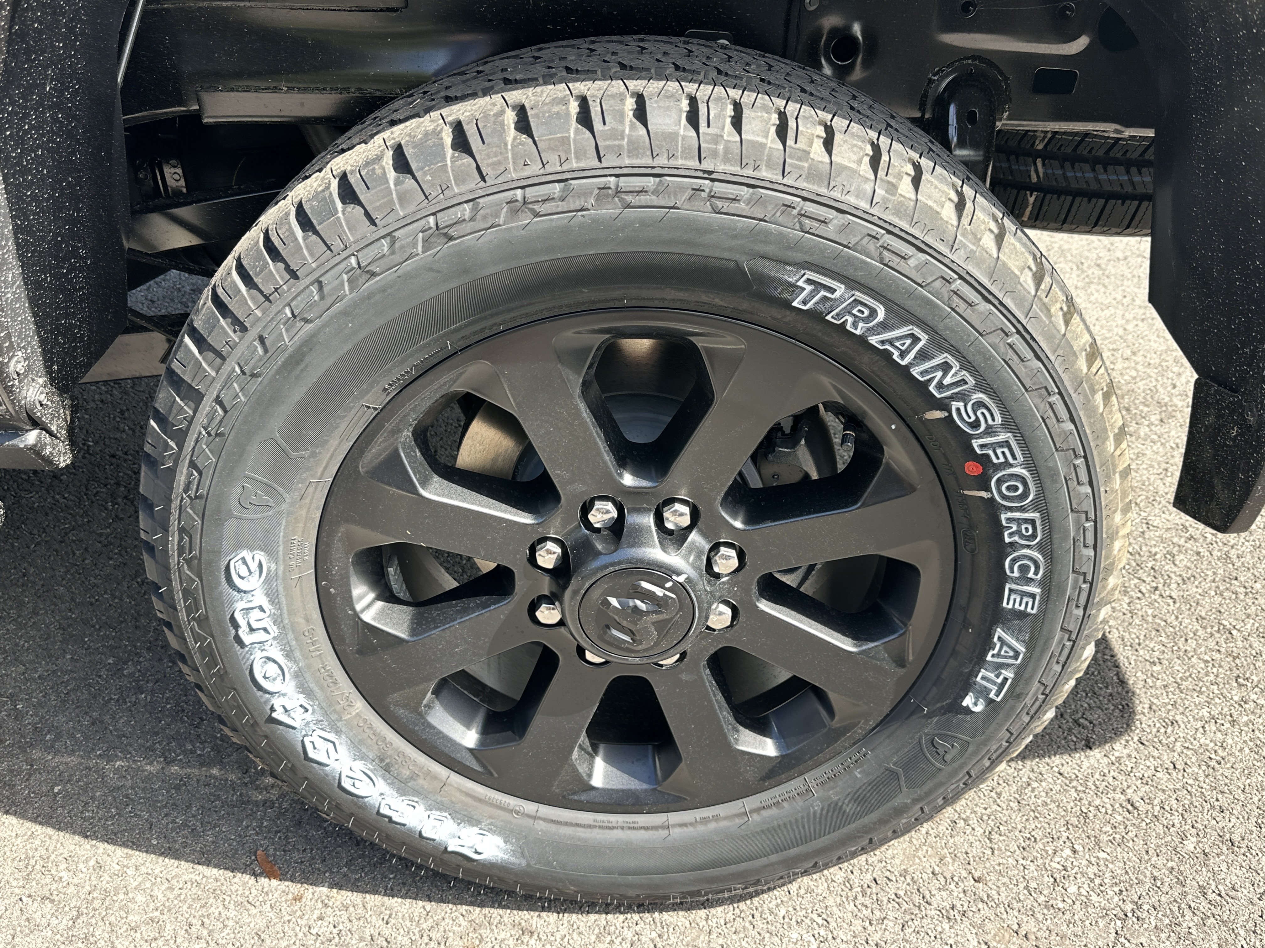 New 2027 RAM 2500 Laramie AWD/4WD image 34
