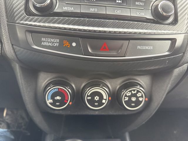 Used 2016 Mitsubishi Outlander Sport ES image 17