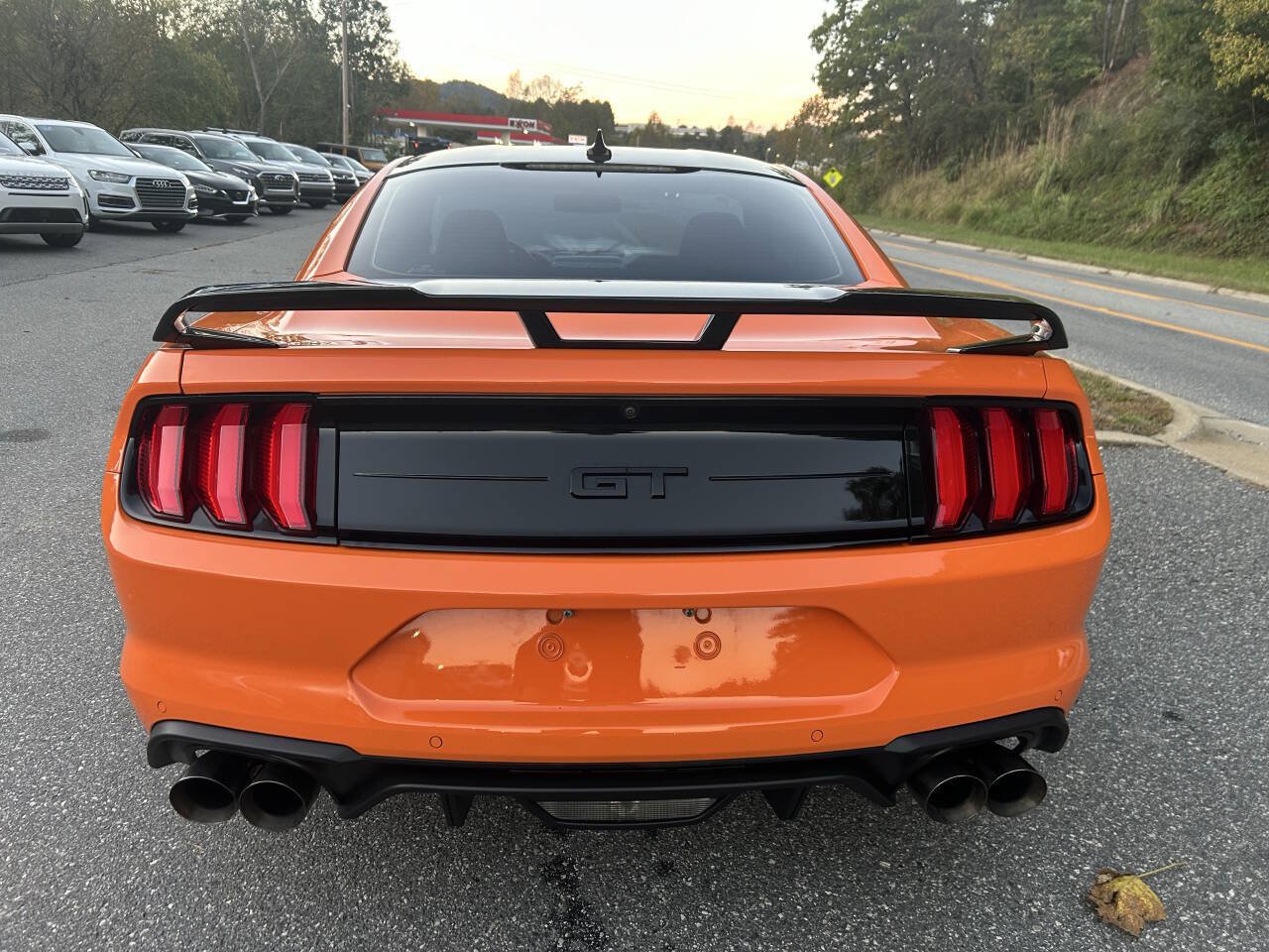 Used 2020 Ford Mustang GT w/ Black Accent Package RWD image 5
