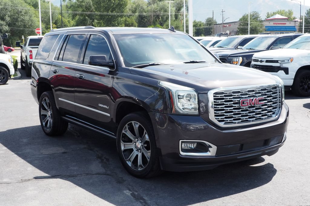 Used 2018 GMC Yukon Denali AWD/4WD image 3