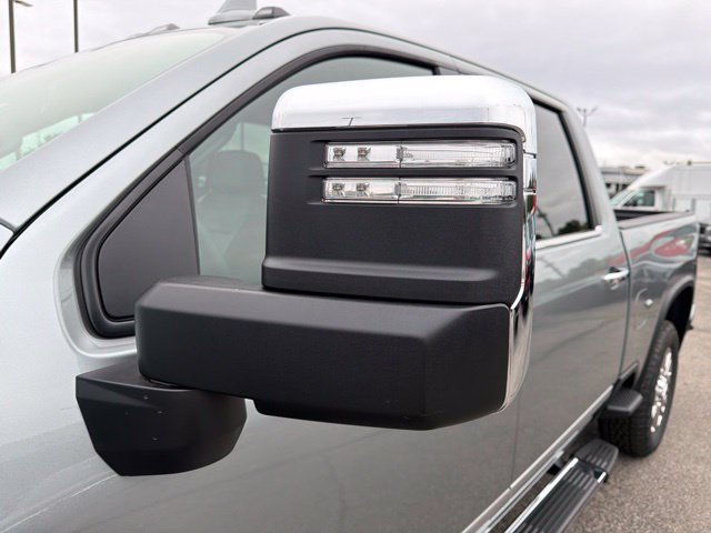 New 2026 Chevrolet Silverado 2500 High Country w/ LPO, Dark Essentials Package AWD/4WD image 14