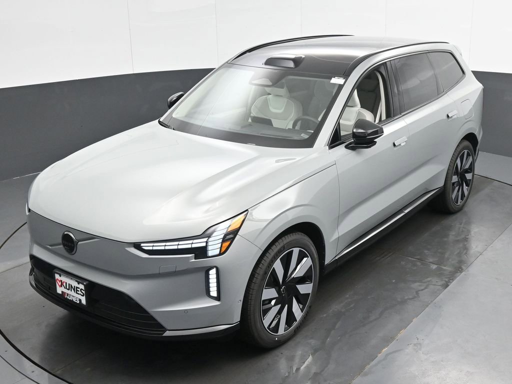 New 2025 Volvo EX90 Ultra image 37