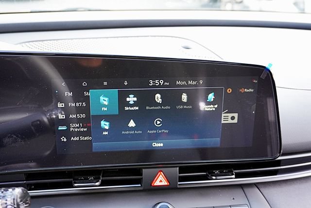 New 2026 Hyundai Elantra Sport FWD image 27