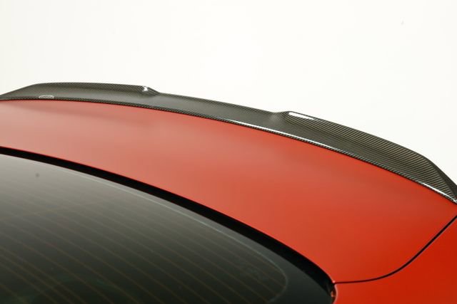 Used 2021 BMW M4 Competition w/ M Carbon Exterior Package RWD image 12