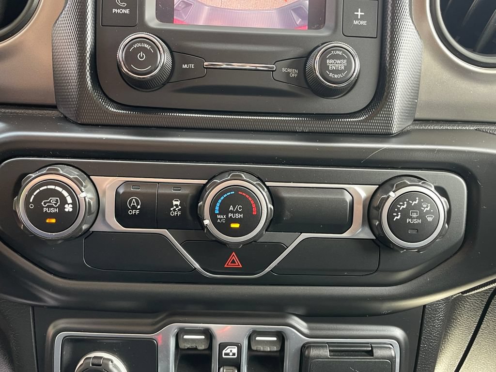 Used 2020 Jeep Gladiator Sport w/ Quick Order Package 23S AWD/4WD image 27