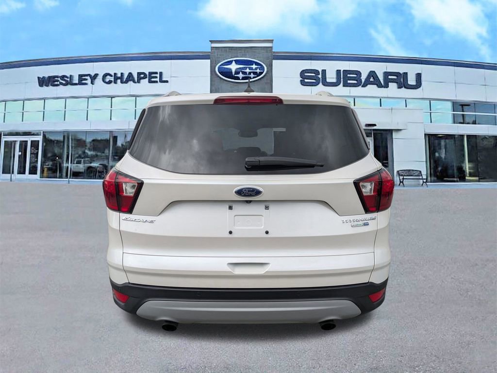 Used 2019 Ford Escape Titanium image 6