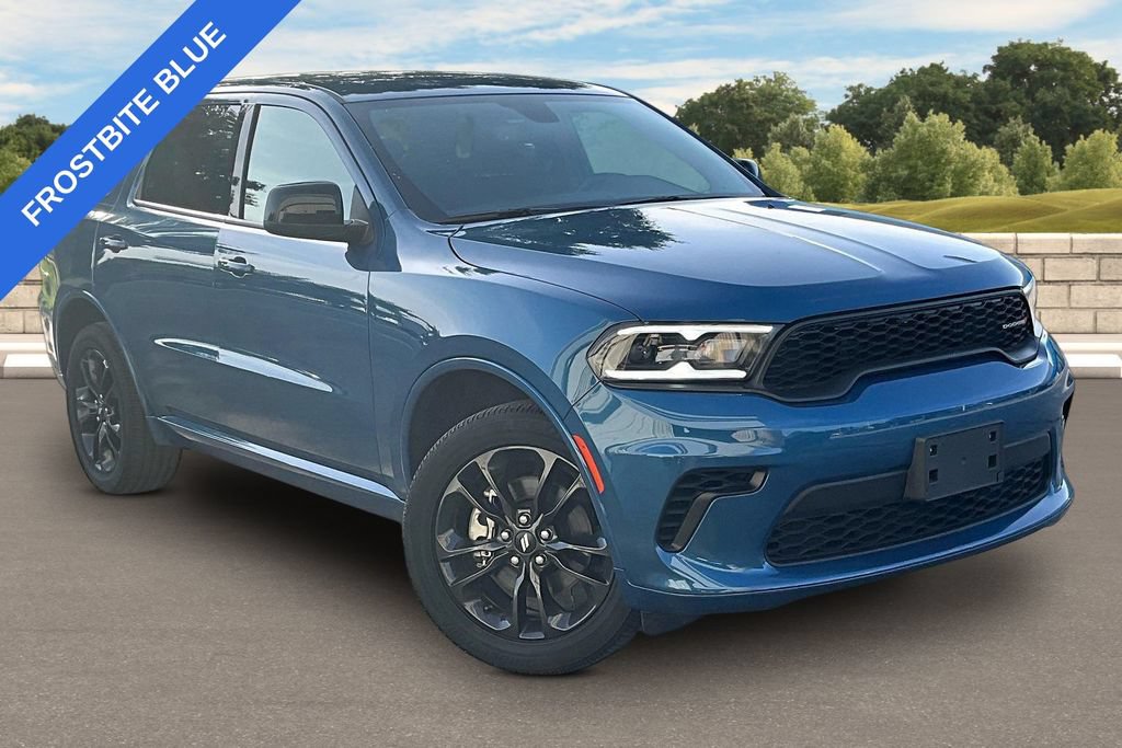 Used 2025 Dodge Durango GT AWD/4WD image 2