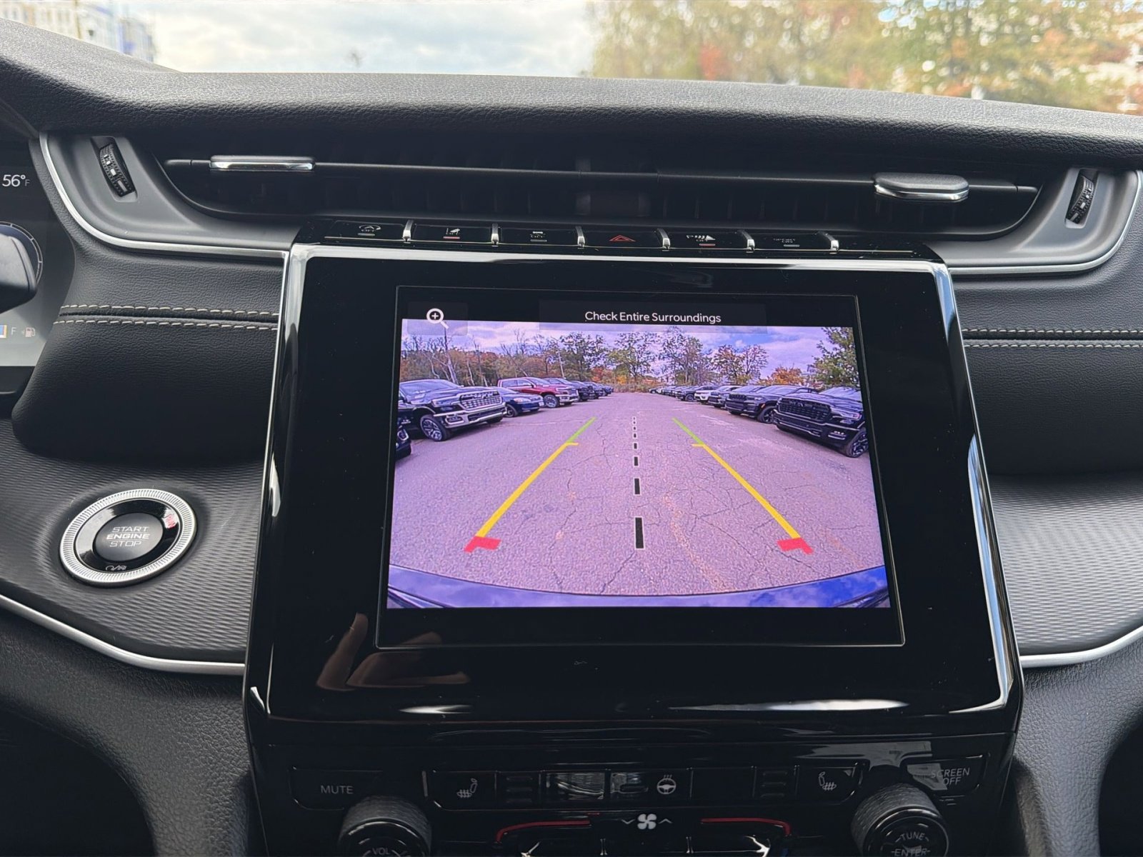 New 2025 Jeep Grand Cherokee Laredo image 19