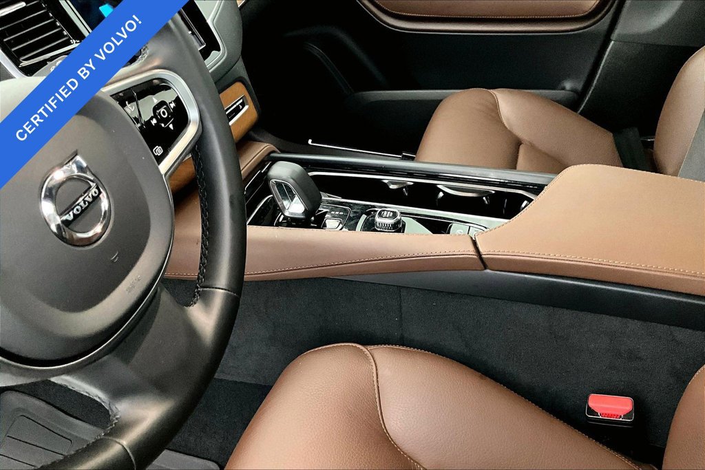 Used 2024 Volvo XC90 B5 Plus w/ Protection Package Premier AWD/4WD image 16