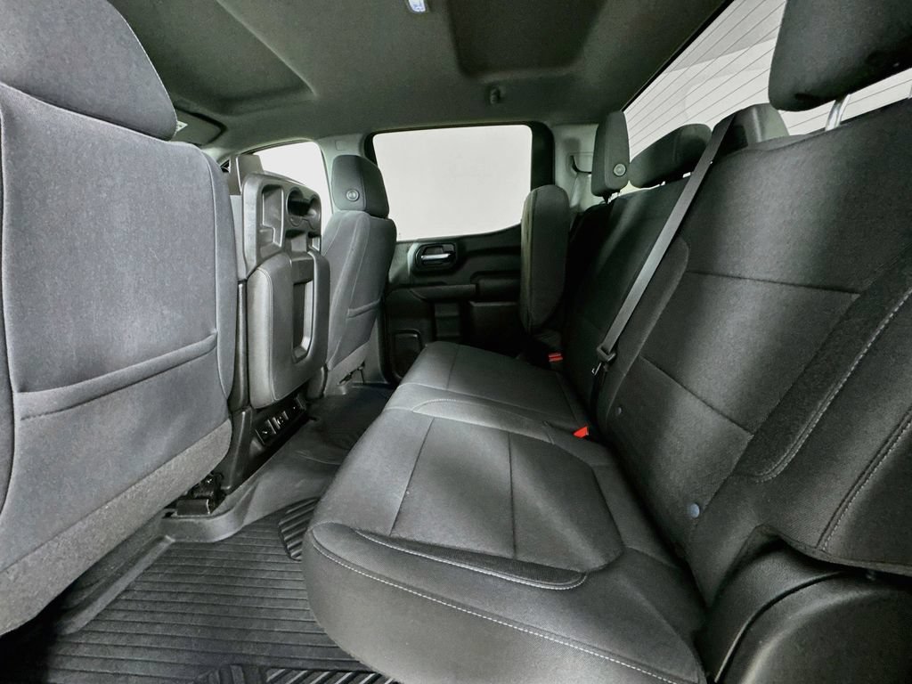 Used 2021 Chevrolet Silverado 1500 LT AWD/4WD image 30