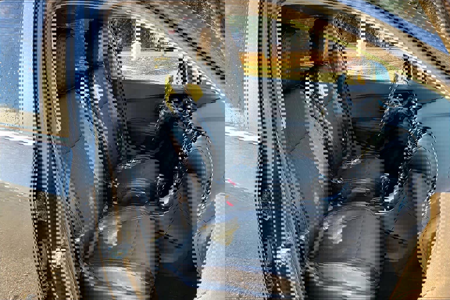 Used 2019 Chevrolet Trax LT w/ LT Convenience Package image 9