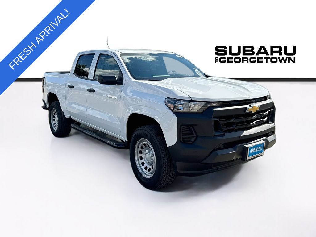 Used 2025 Chevrolet Colorado W/T w/ Advanced Trailering Package RWD image 1