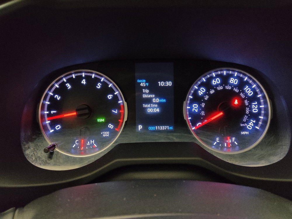 Used 2021 Toyota RAV4 XLE image 23