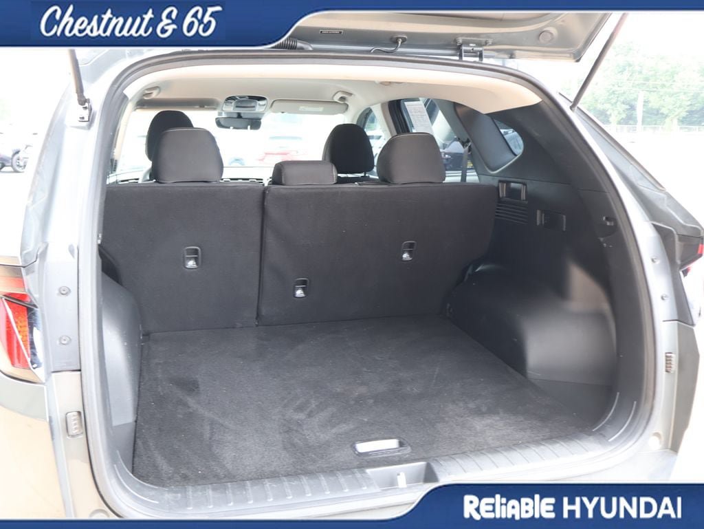 Used 2023 Hyundai Tucson SE AWD/4WD image 16
