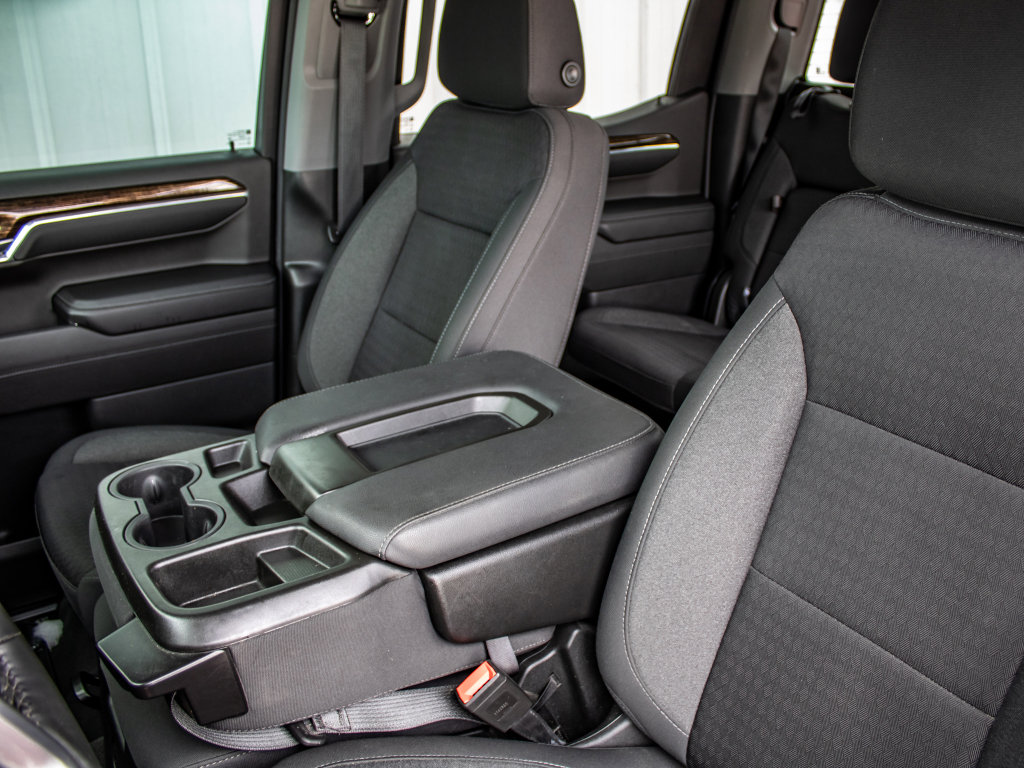 Used 2023 GMC Sierra 1500 Elevation image 21