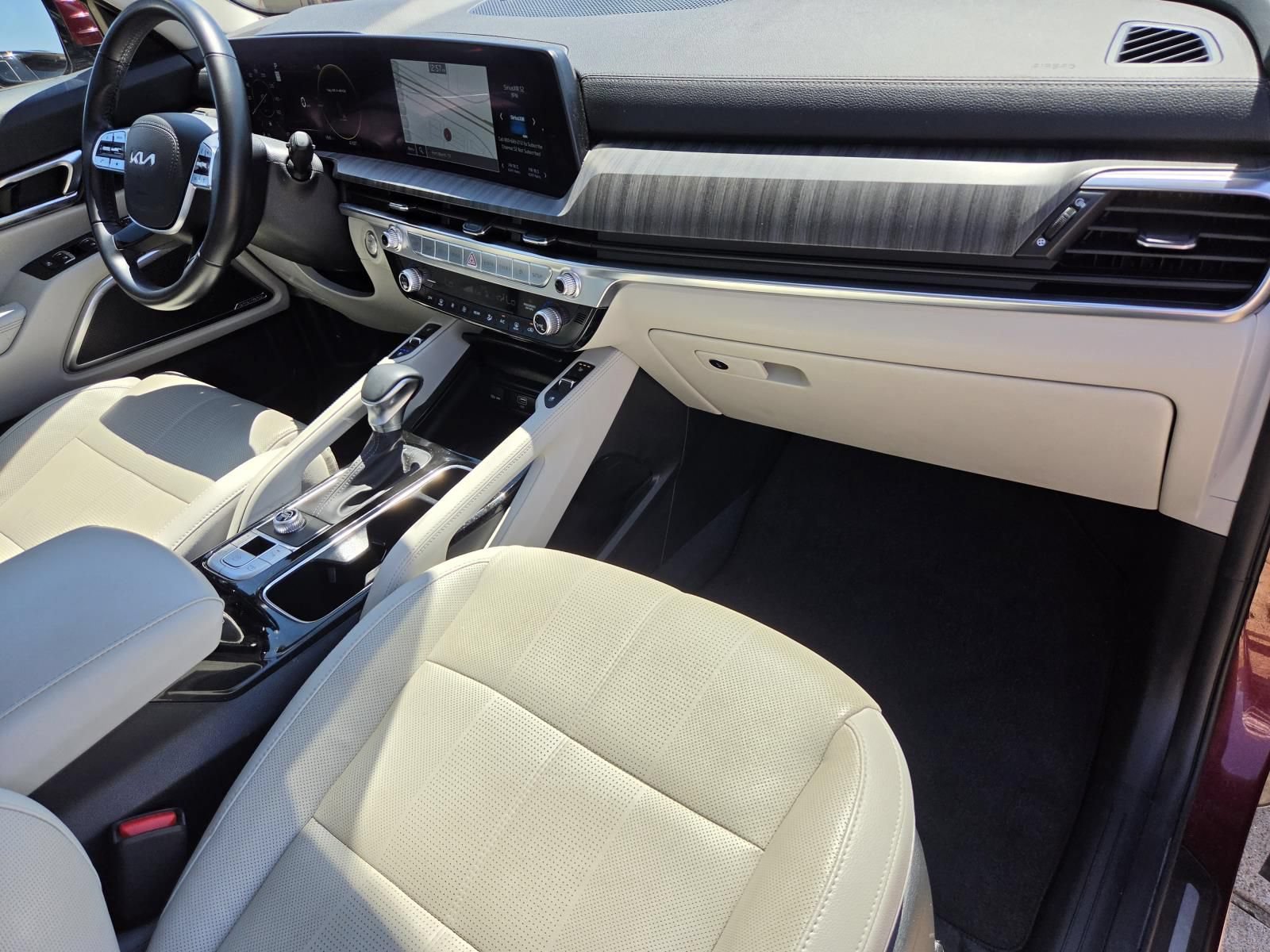 Used 2023 Kia Telluride SX FWD image 7