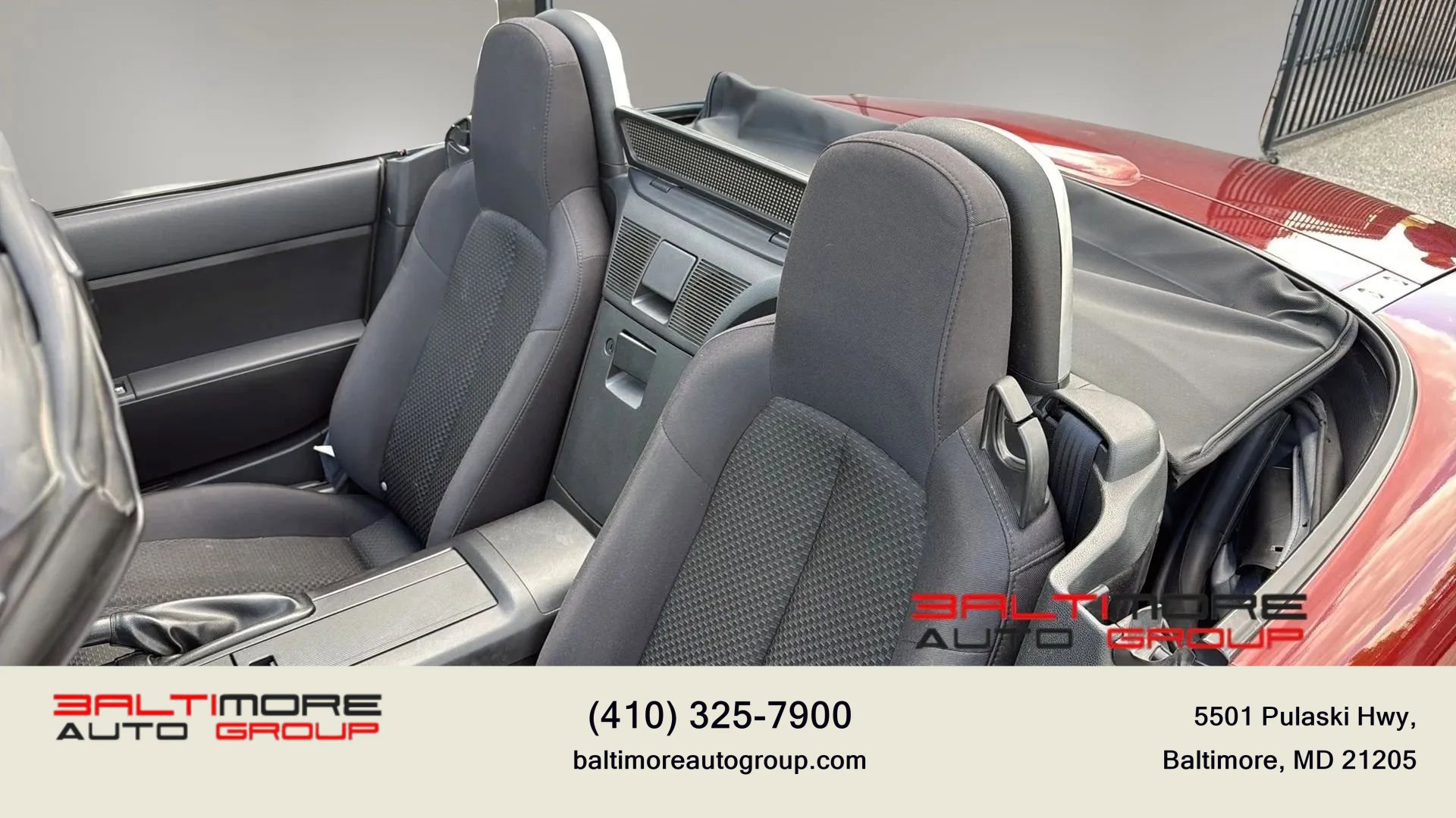 Used 2008 MAZDA MX-5 Miata Sport RWD image 9
