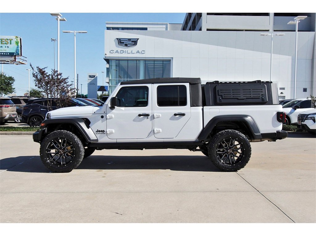 Used 2022 Jeep Gladiator Sport w/ Trailer Tow Package image 3