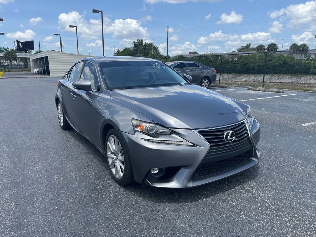 Used 2016 Lexus IS 200t RWD image 10