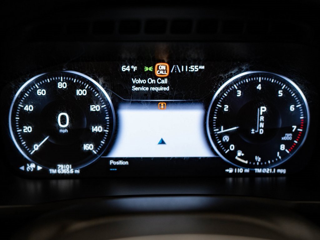 Used 2018 Volvo XC90 T5 R-Design w/ Convenience Package image 33