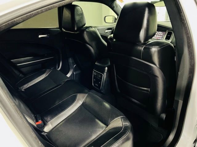 Used 2020 Dodge Charger SXT w/ Leather Interior Group RWD image 25