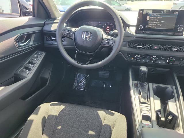 Certified 2025 Honda Accord SE image 10
