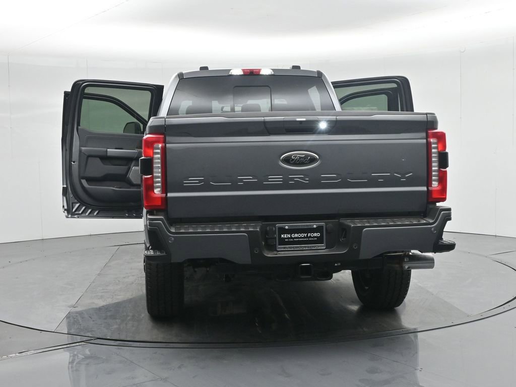 New 2026 Ford F250 Lariat w/ Black Appearance Package image 35