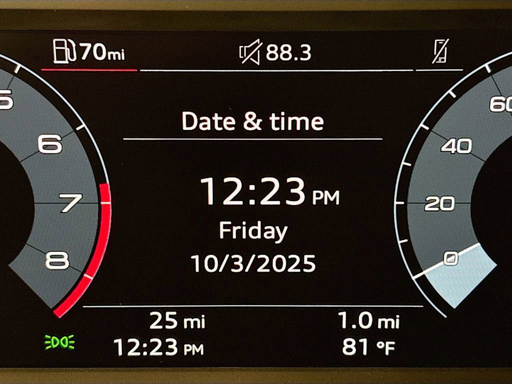 New 2025 Audi Q3 2.0T Premium Plus image 11