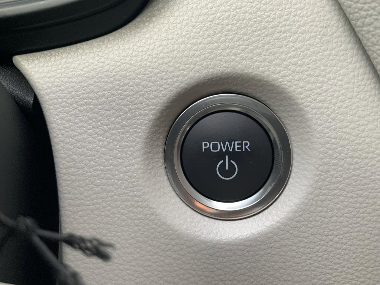 Used 2025 Toyota Corolla LE w/ LE Premium Package FWD image 20