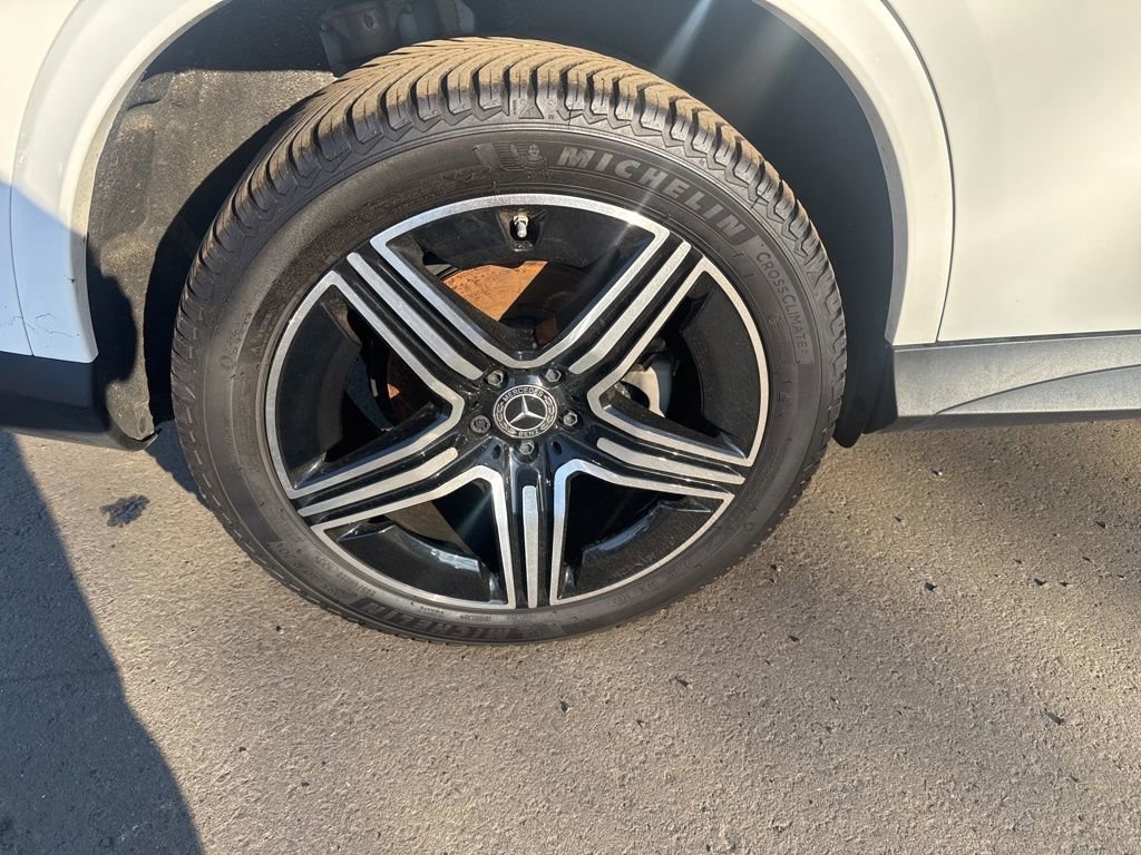 Used 2024 Mercedes-Benz GLC 300 4MATIC image 48