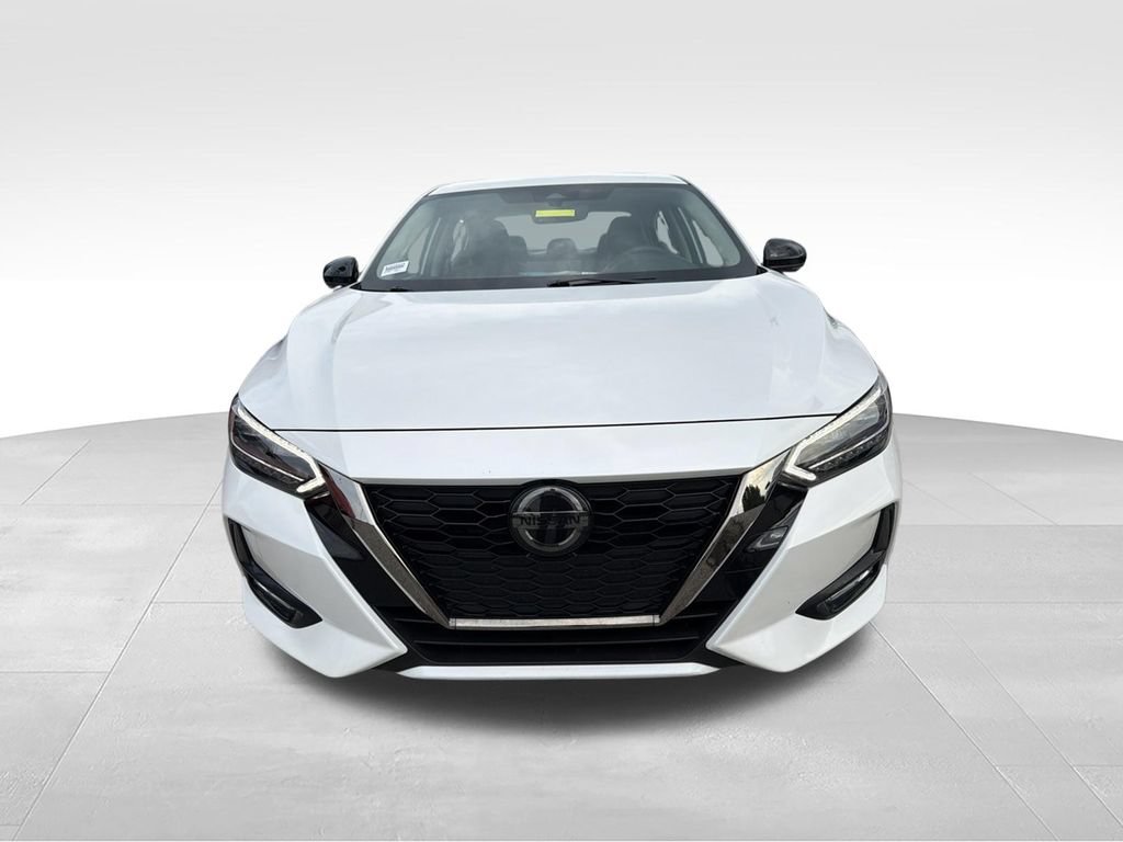 Used 2023 Nissan Sentra SR w/ SR Premium Package FWD image 6