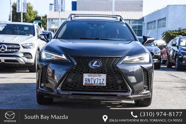 Used 2019 Lexus UX 200 F Sport w/ F Sport Premium Package FWD image 2