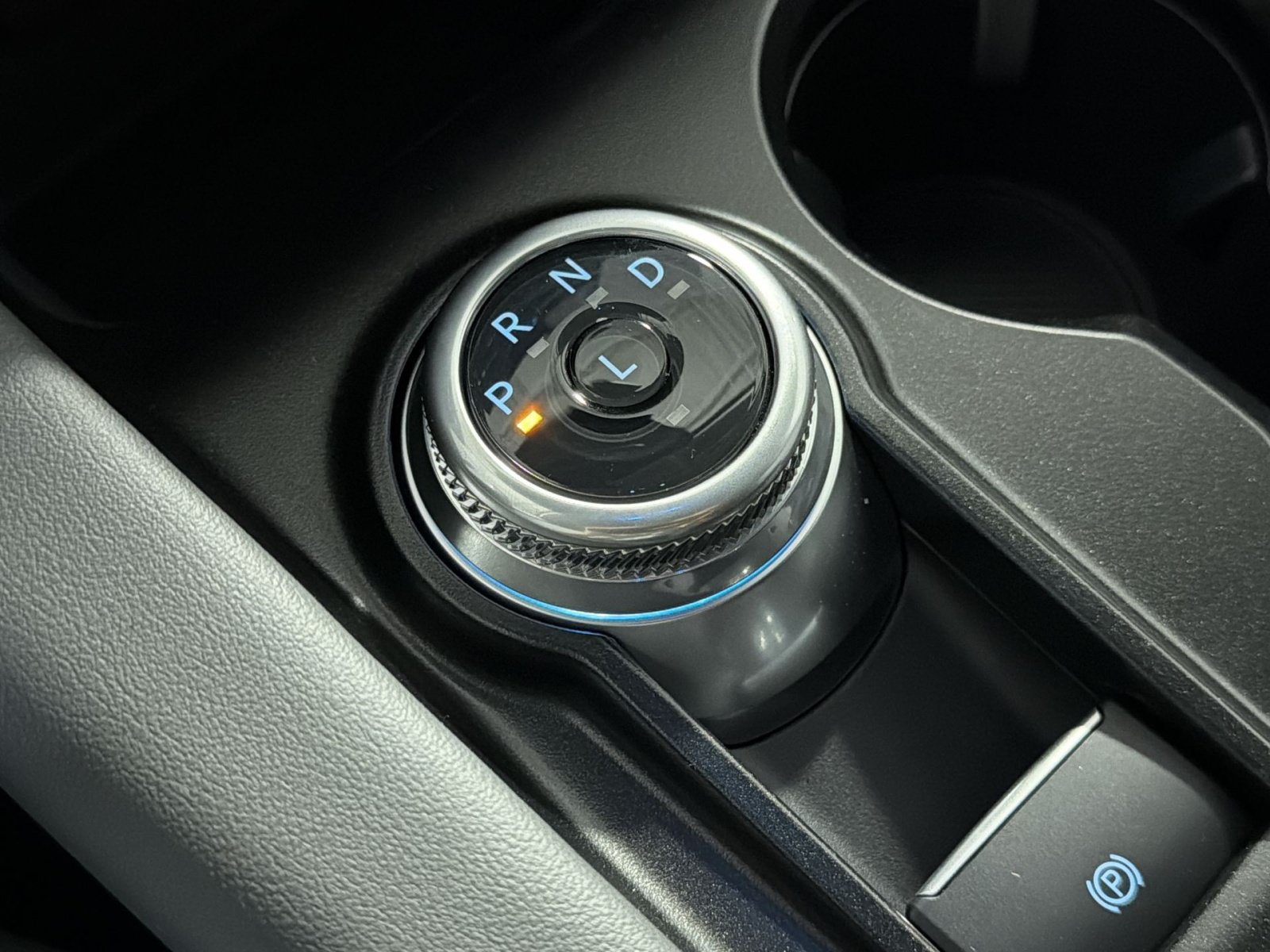 New 2026 Ford Explorer Active AWD/4WD image 24