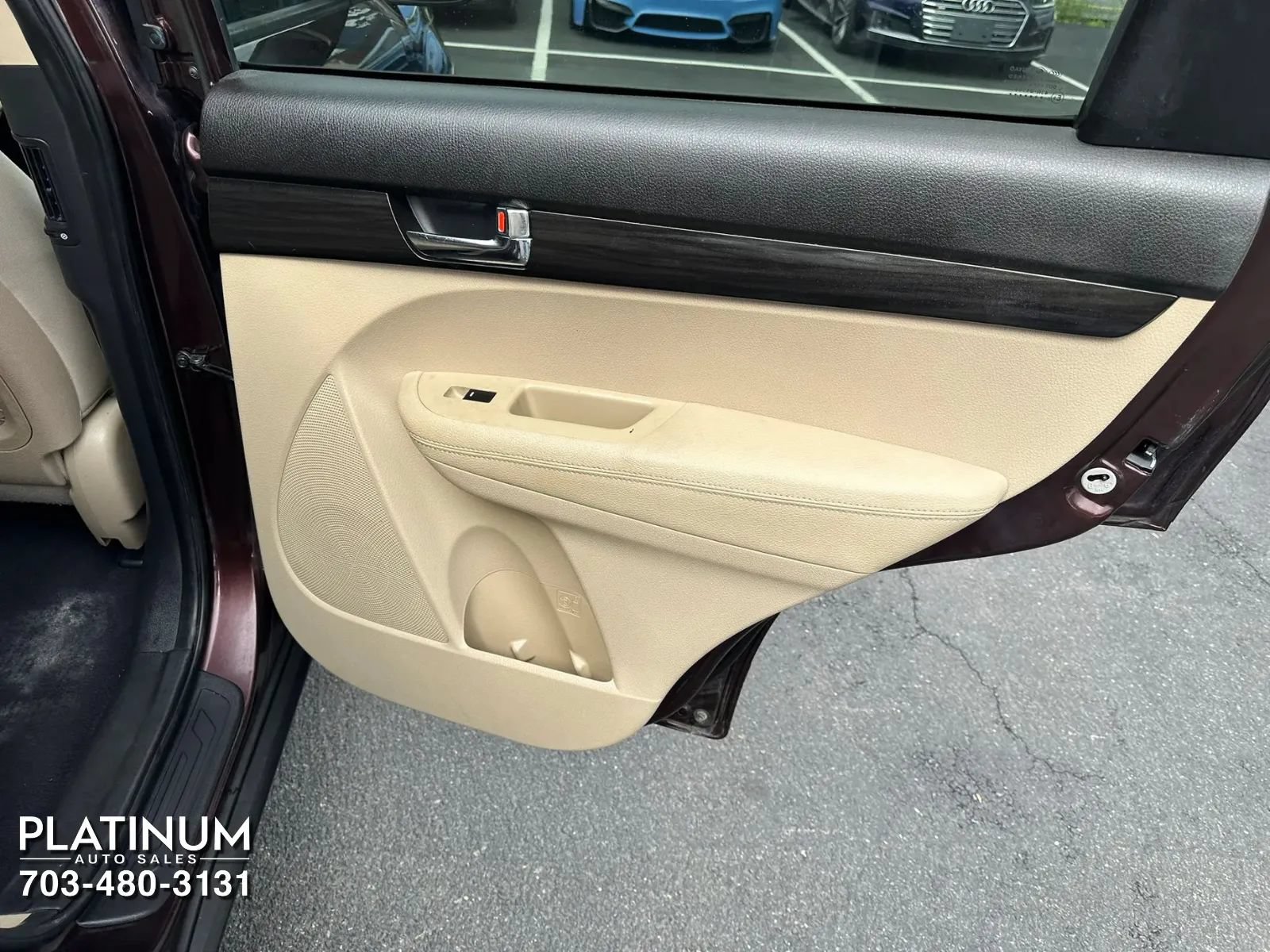 Used 2013 Kia Sorento LX w/ Convenience Pkg FWD image 19