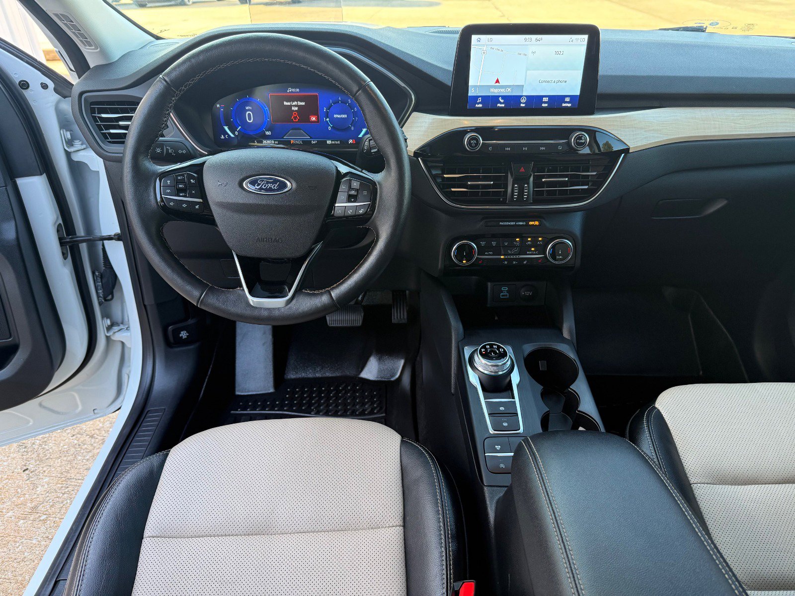 Used 2022 Ford Escape Titanium w/ Titanium Elite Package image 14