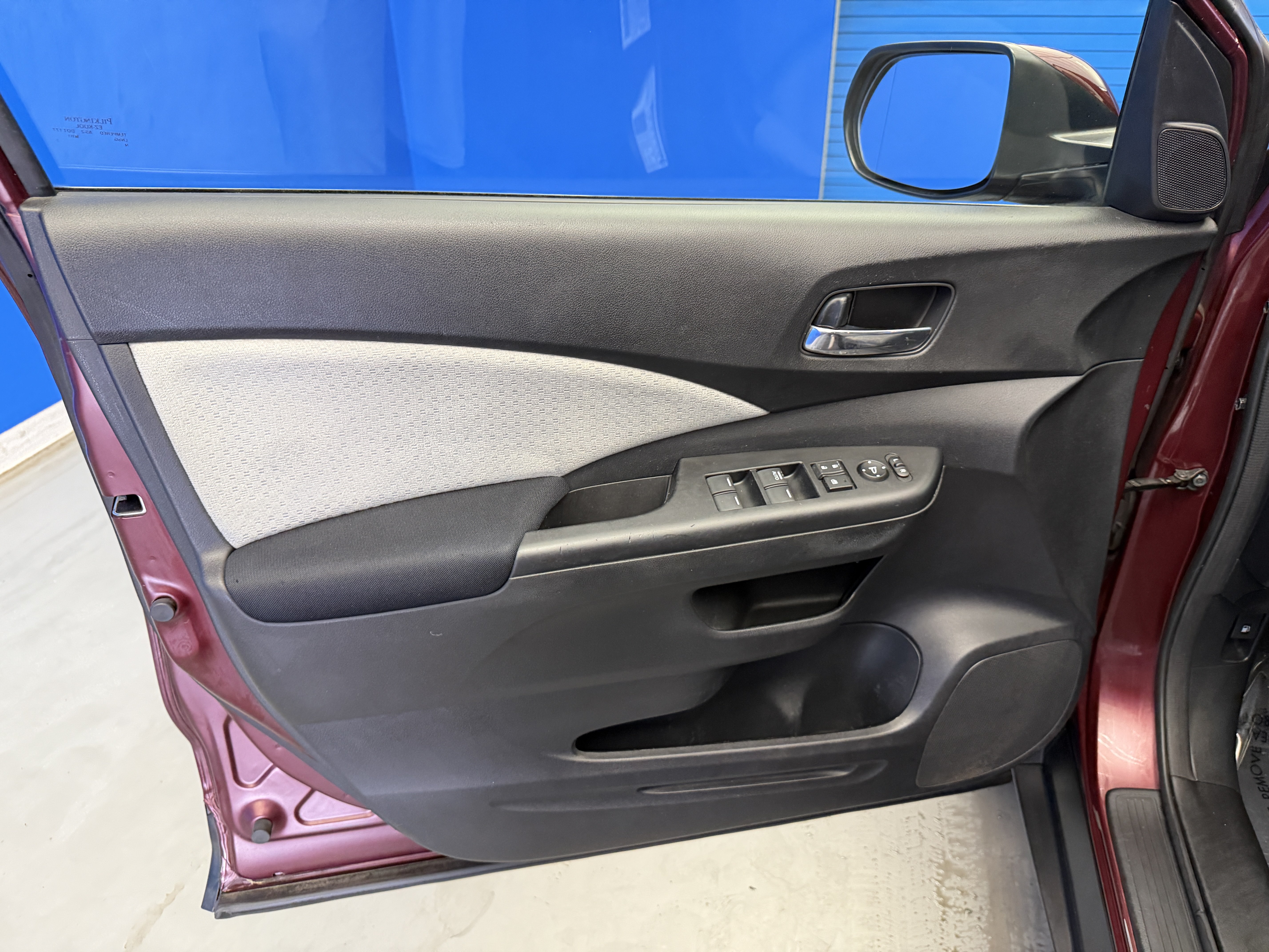 Used 2015 Honda CR-V EX image 9