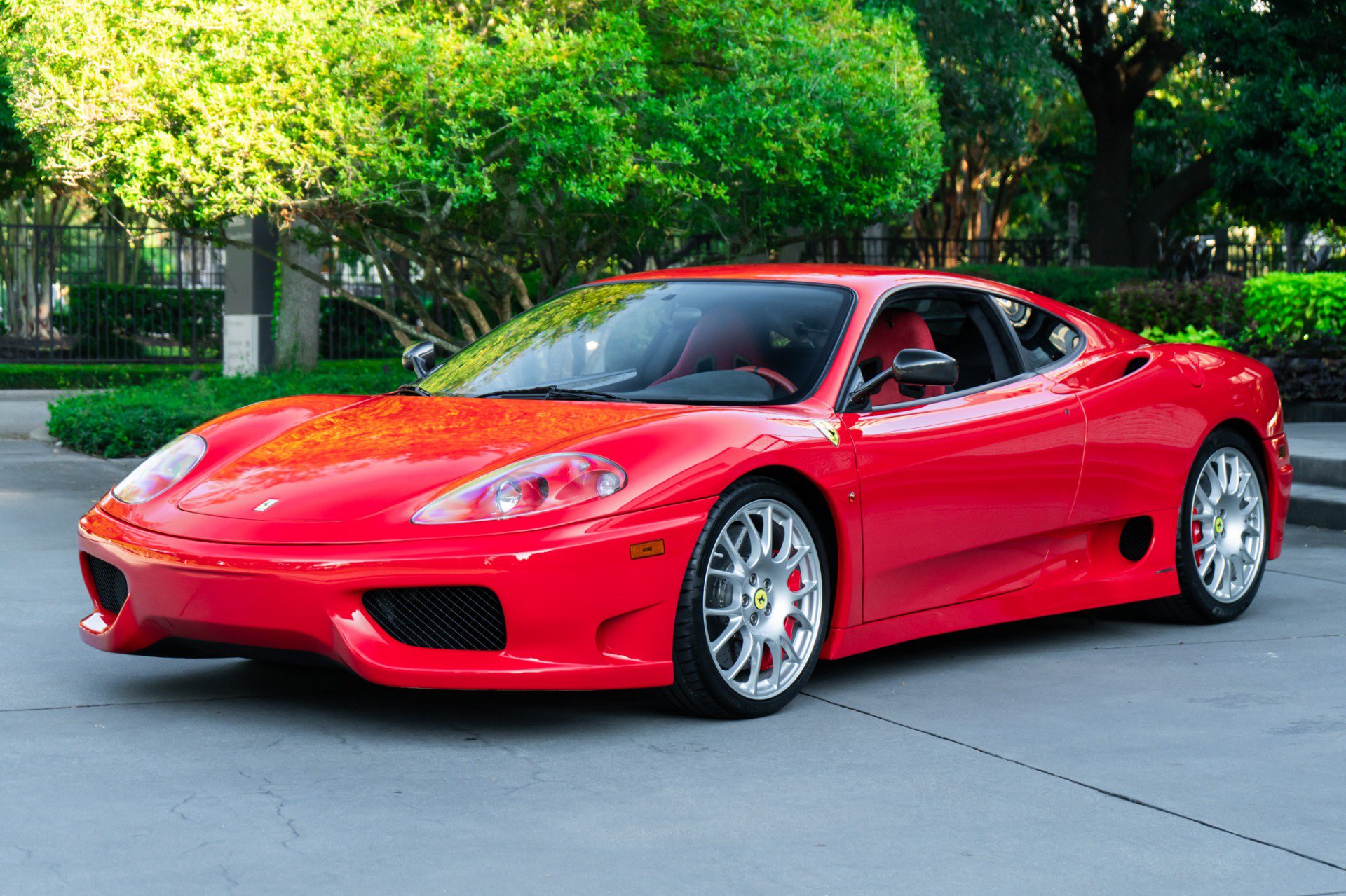 Used 2004 Ferrari 360 Challenge Stradale RWD image 2