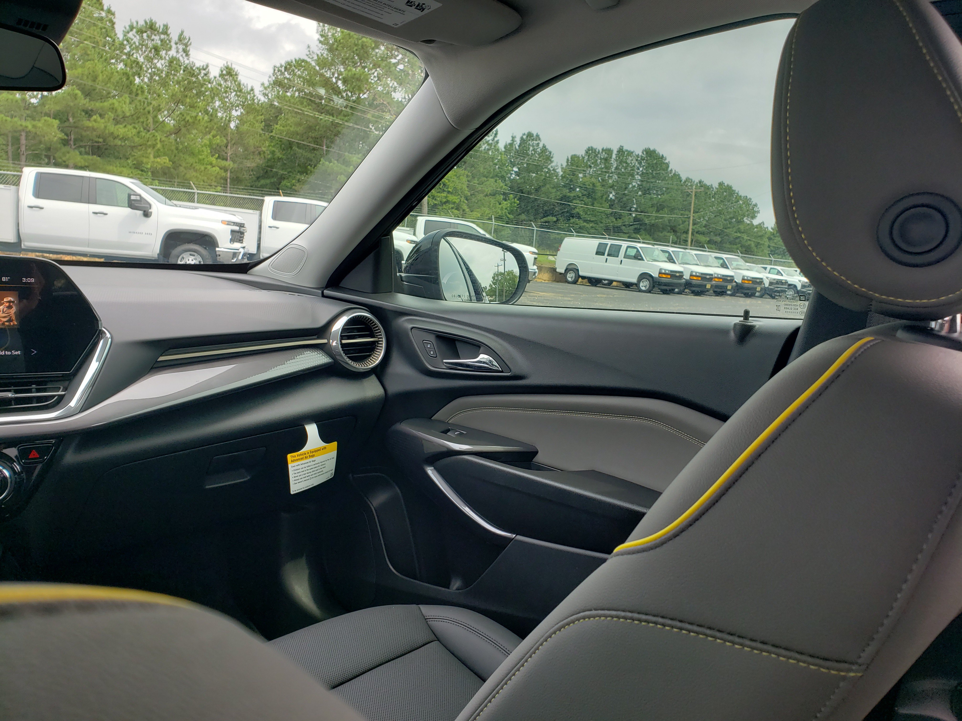 New 2026 Chevrolet Trax ACTIV w/ Driver Confidence Package FWD image 35
