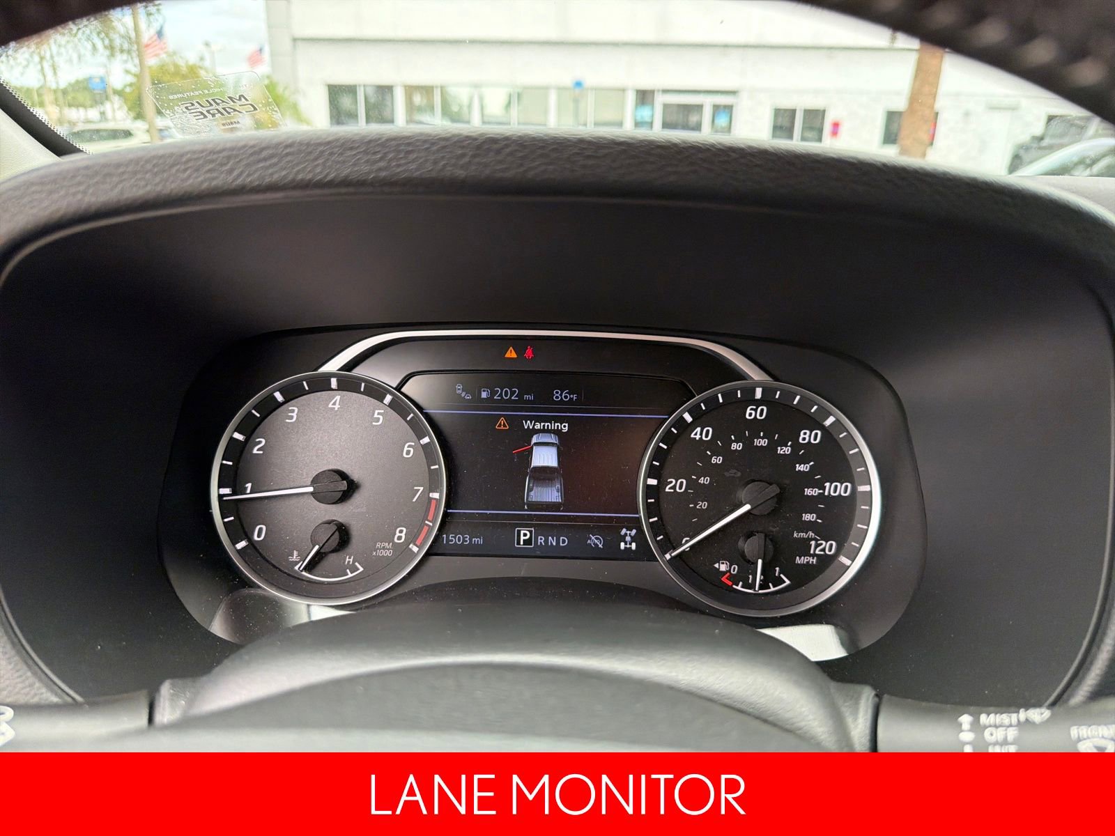 Certified 2024 Nissan Frontier SL w/ Technology Package image 11