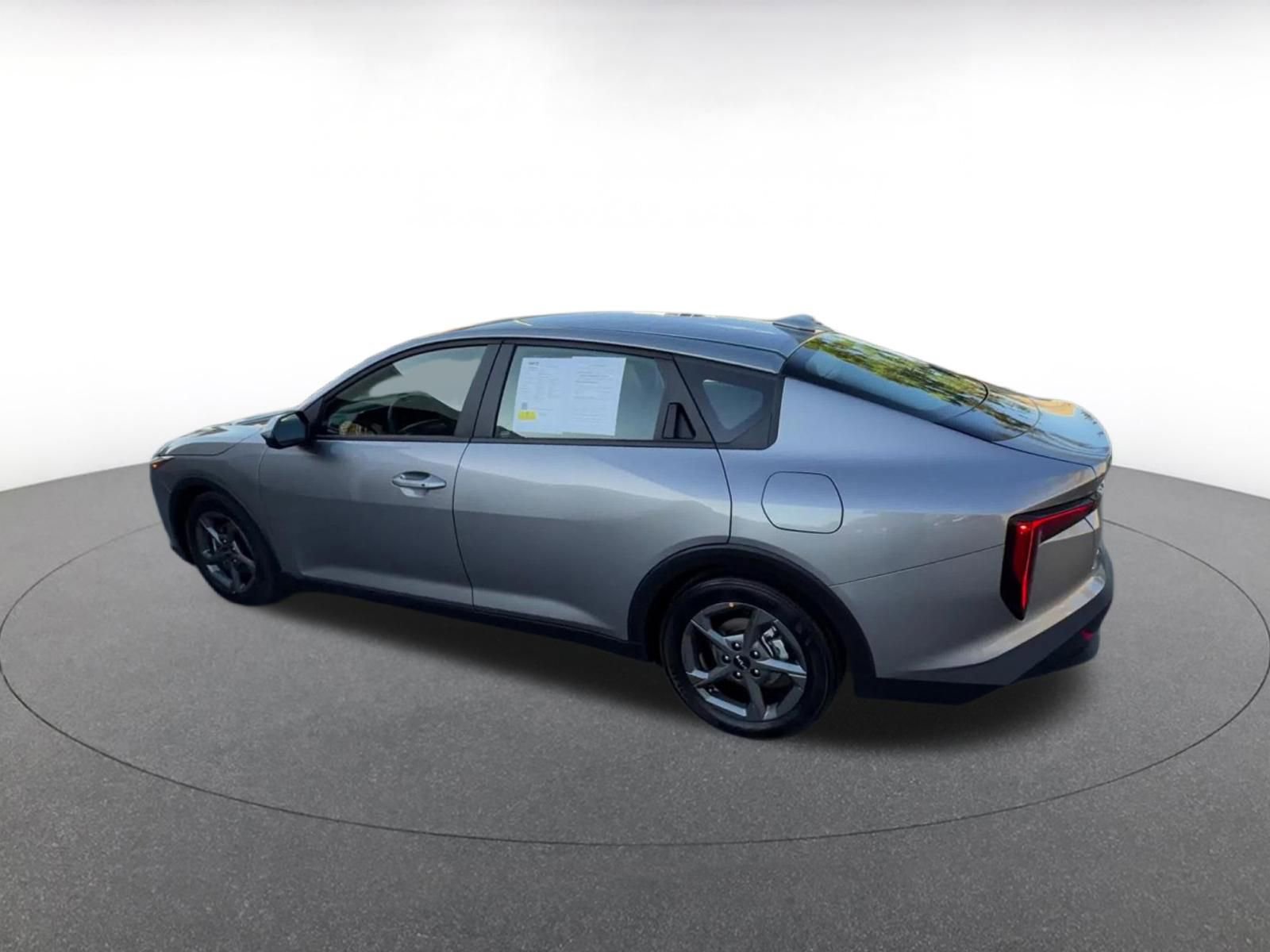 Used 2025 Kia K4 FWD image 10