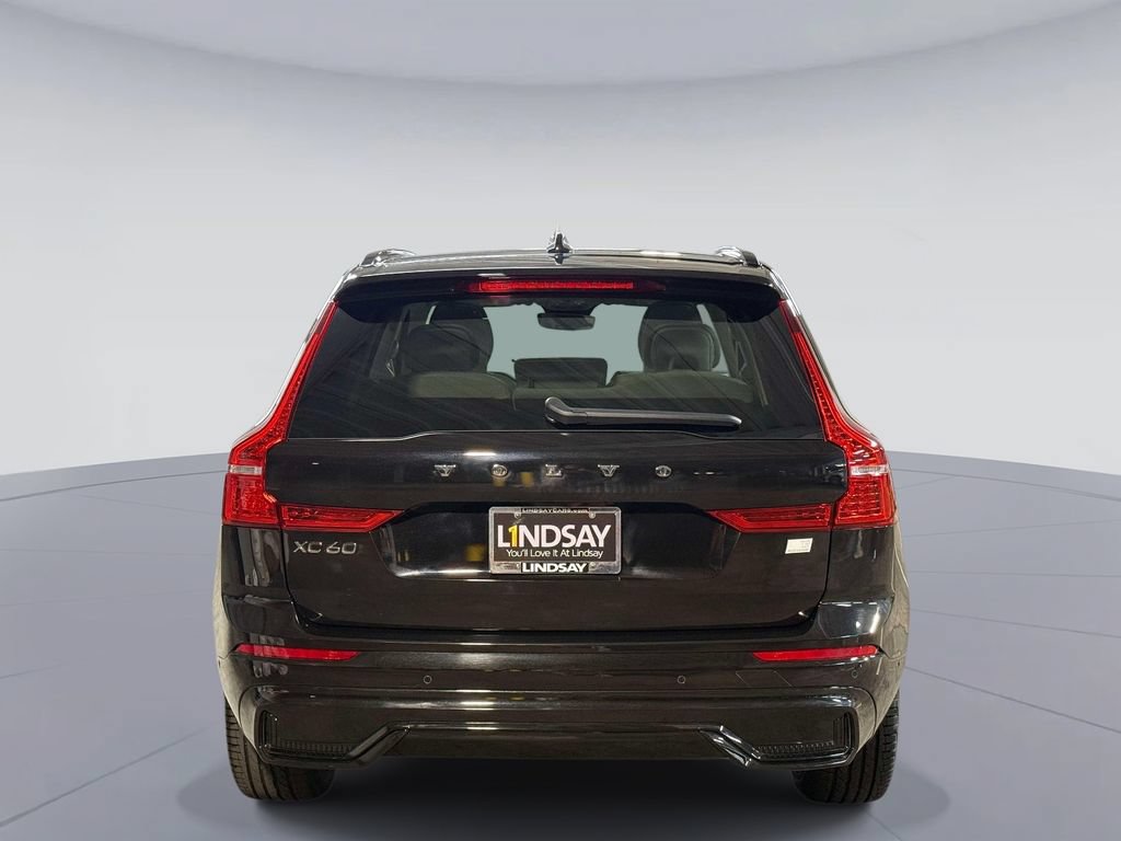 Used 2024 Volvo XC60 T8 Ultimate w/ Climate Package AWD/4WD image 11