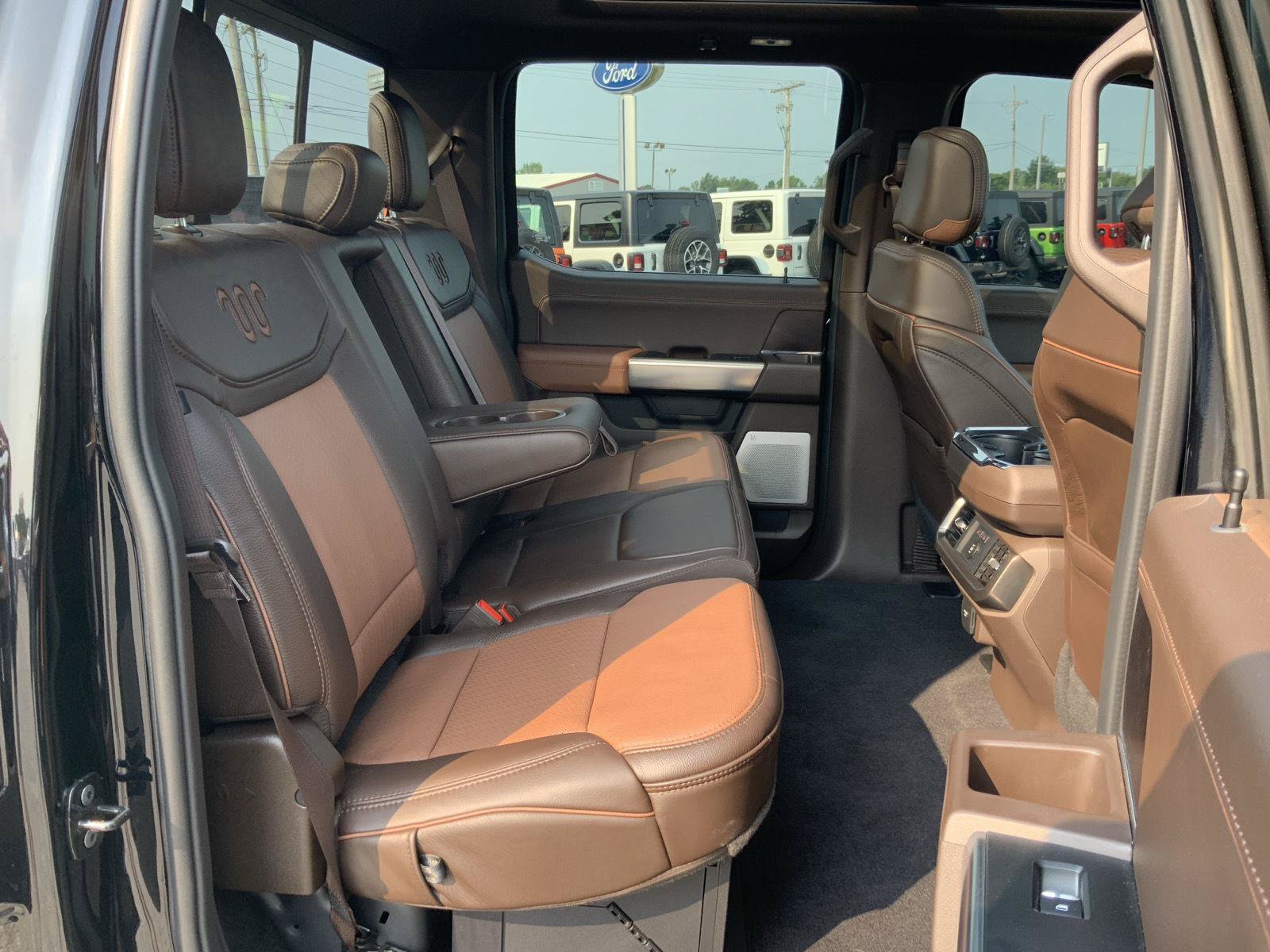 Used 2025 Ford F150 King Ranch w/ FX4 Off-Road Package AWD/4WD image 60