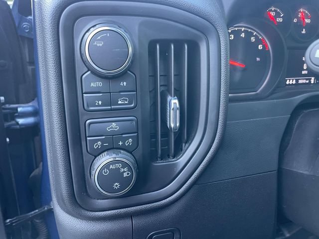 Used 2024 Chevrolet Silverado 1500 Custom w/ LPO, Dark Essentials Package AWD/4WD image 18