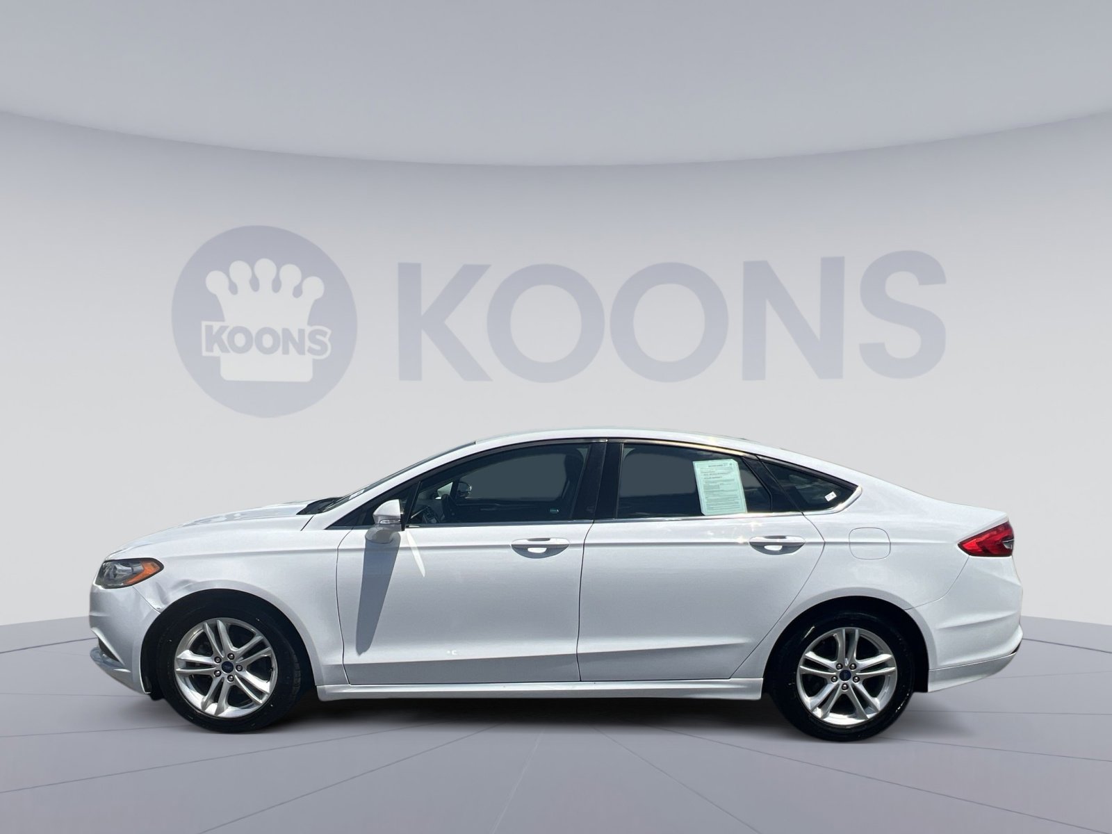 Certified 2018 Ford Fusion SE FWD image 21